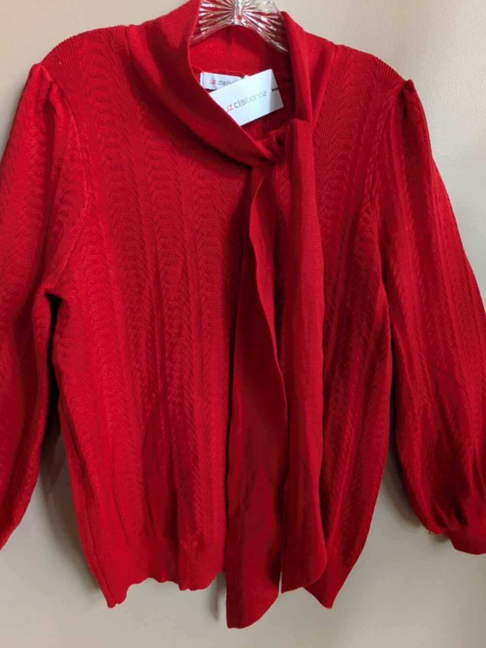 liz clairborne NWT red tie neck knit sweater long sleeves size Medium #756